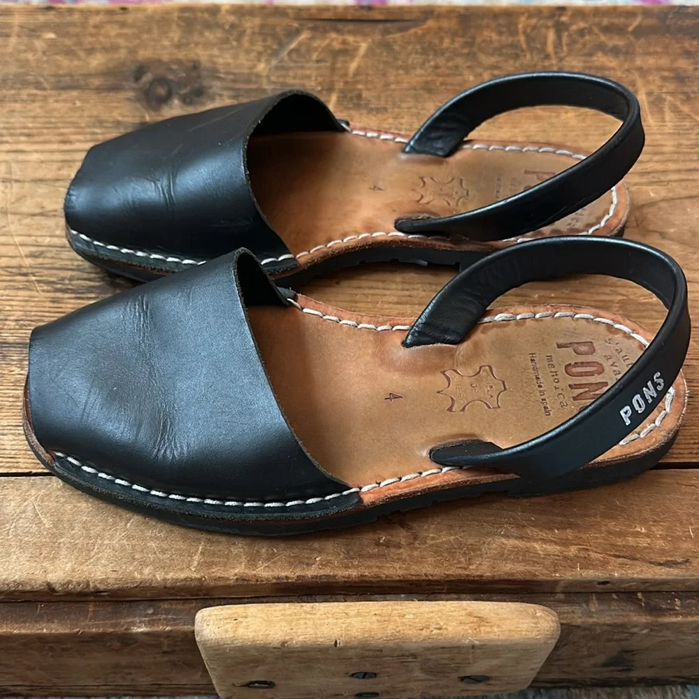 PONS Kids Black Leather Slingback Sandals